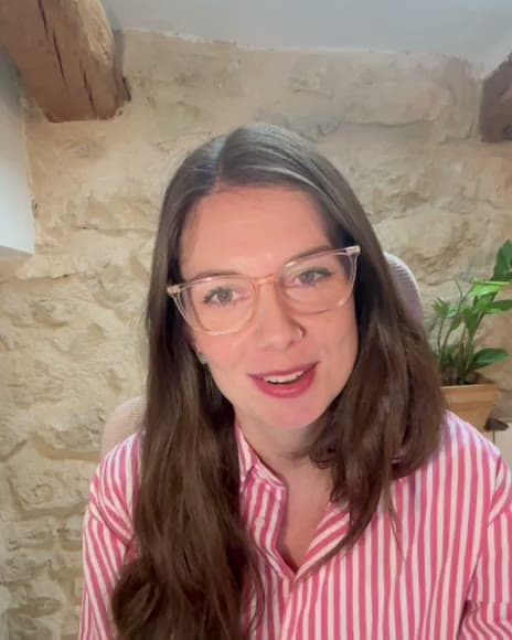 Heidi 正在视频通话
